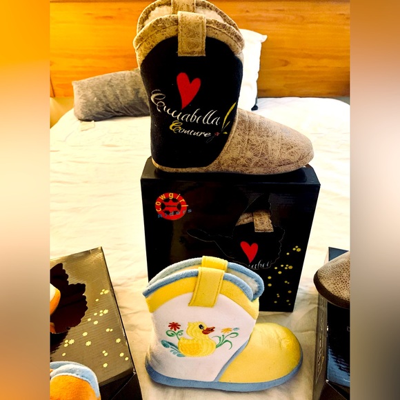 Ciccia Bella Boots Bundle Sale - Picture 4 of 7